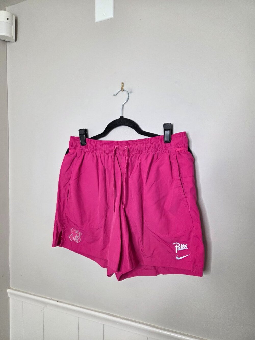 Nike x Patta Running Team Shorts Men's Size Medium Fireberry Pink